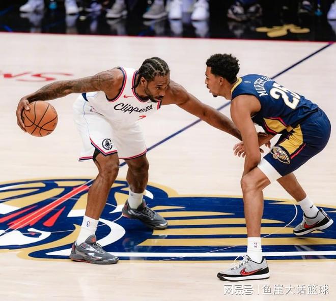 快船爆冷惨败鹈鹕 伦纳德复出难救颓势